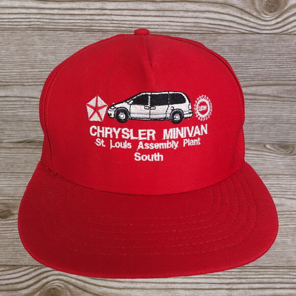 VINTAGE CRYSLER MINIVAN ST LOUIS RED DEALERSHIP SNAPBACK BASEBALL HAT USA MADE - Picture 1 of 10